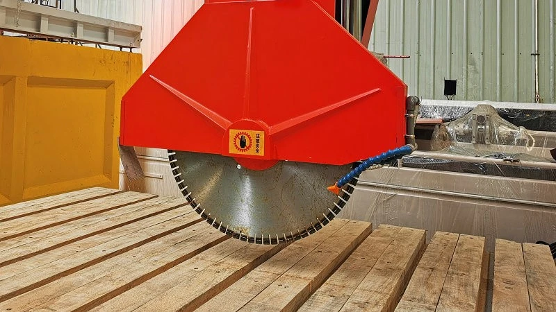 Large Cutting Capacity Large Cutting Capacity